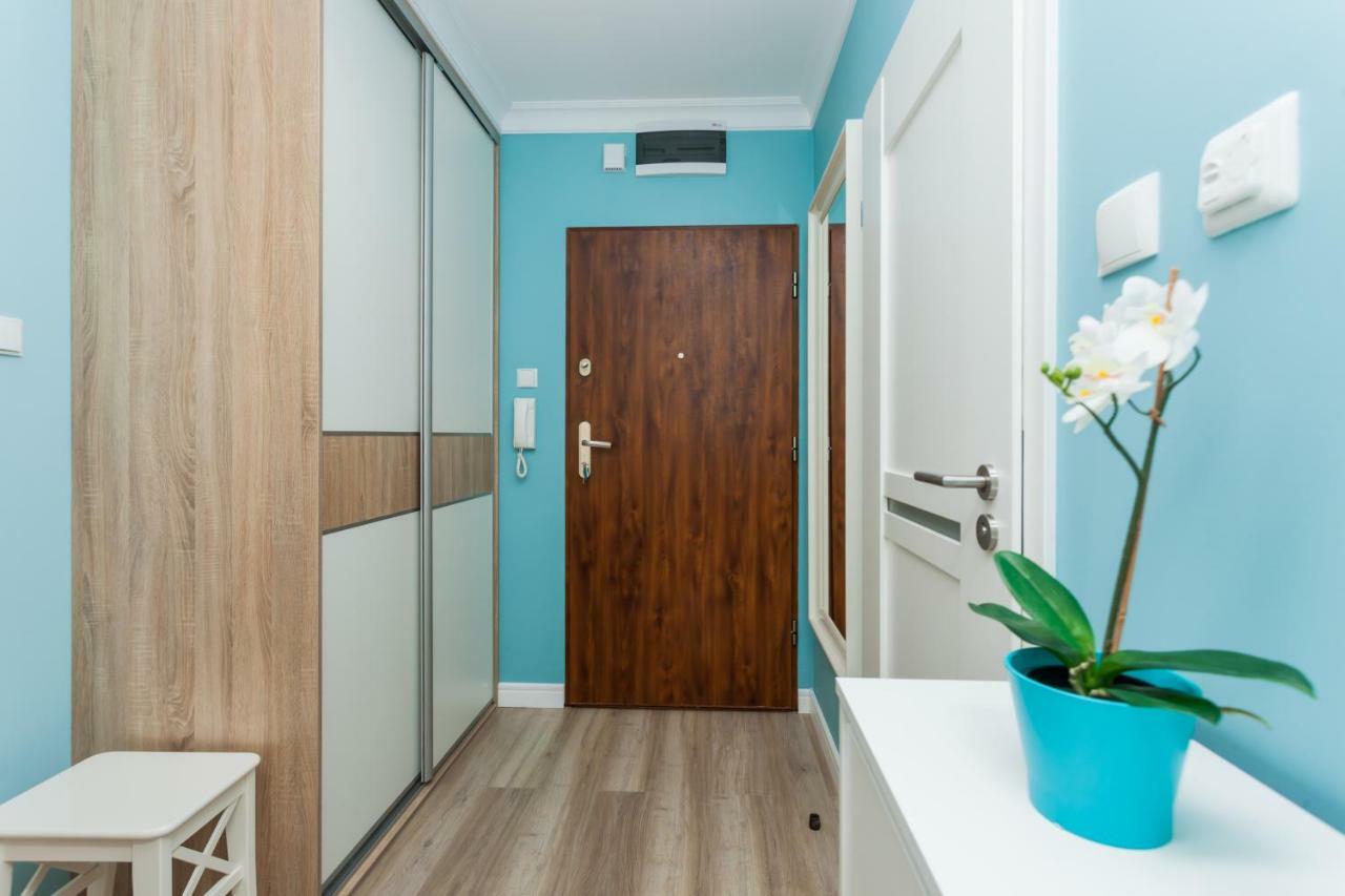 Apartment Apartament Muszelka Na Solnej Z Garazem Kolobrzeg